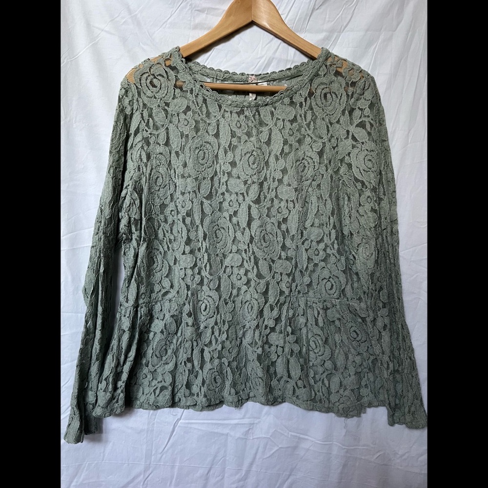 Lauren Conrad Runway Lace Top in Forest Moss Green